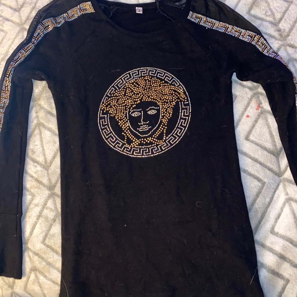 Medusa sequined sweater size 2